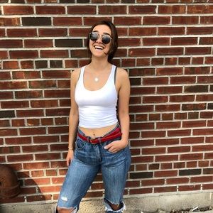 Meet your Posher, Isa